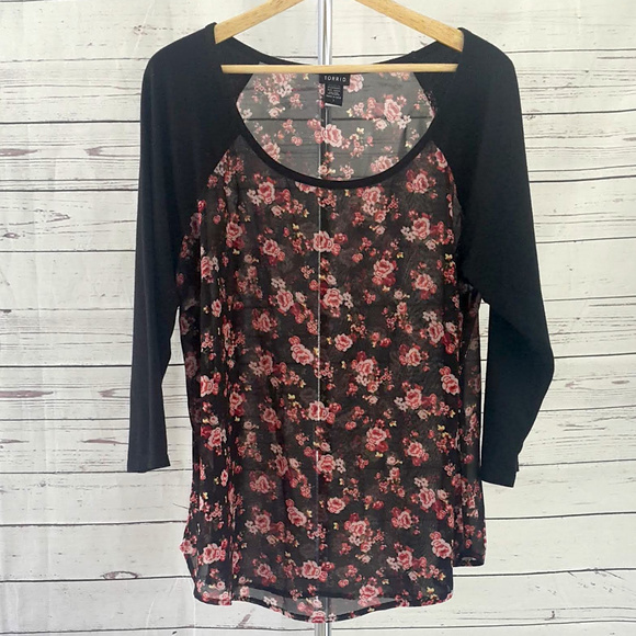 torrid Tops - Torrid black sheer floral scoop neck raglan top/1
